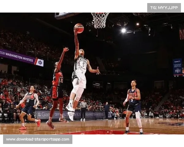 西雅图风暴主场谢幕战迎战纽约自由球员状态与赛季回顾分析 西雅图风暴主场谢幕战迎战纽约自由球员状态与赛季回顾分析